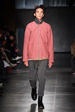 sacai 2017-18年秋冬メンズコレクション - 伝統に挑む新アイディアの再構成｜写真5