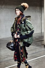 サカイ × ザ・ノース・フェイス、ボリューム感ある高性能ロングコートやボンバージャケット｜写真25