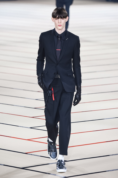 ディオール オム(DIOR HOMME) 2017-18年秋冬メンズコレクション  - 写真1