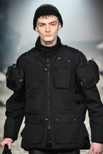 ホワイトマウンテニアリング 2017年秋冬コレクション - 機能美の世界へ｜写真4