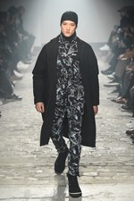 ホワイトマウンテニアリング 2017年秋冬コレクション - 機能美の世界へ｜写真27