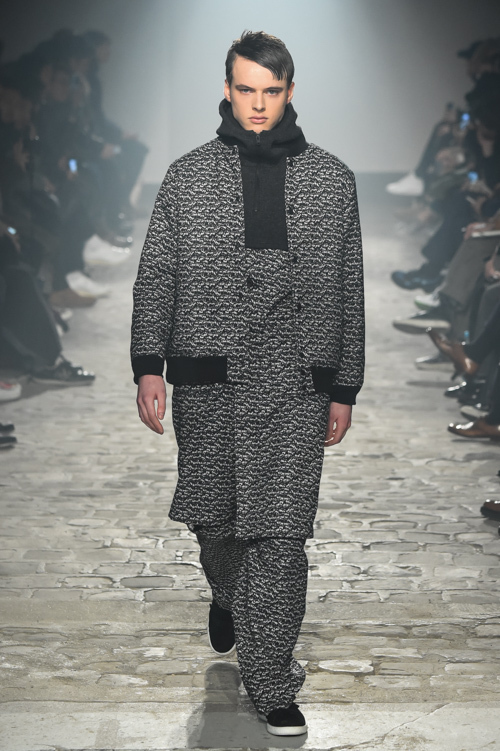 ホワイトマウンテニアリング(White Mountaineering) 2017-18年秋冬メンズコレクション  - 写真22