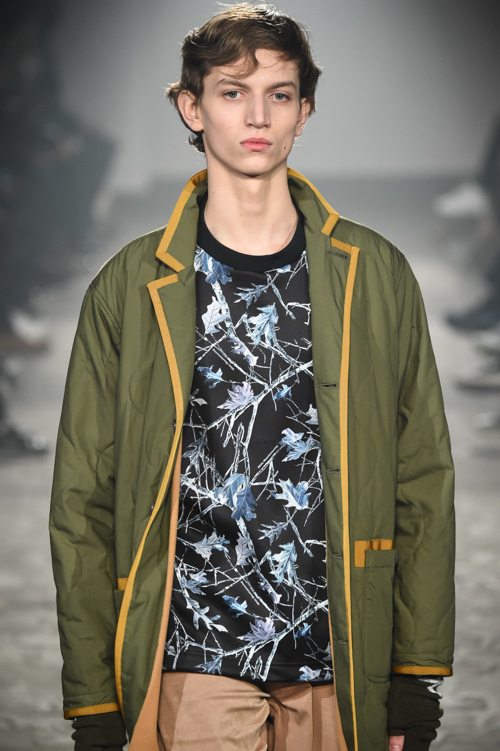 ホワイトマウンテニアリング(White Mountaineering) 2017-18年秋冬メンズコレクション  - 写真33