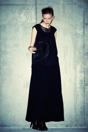 ミハラヤスヒロ(MIHARAYASUHIRO) 2012年春夏コレクション｜写真8