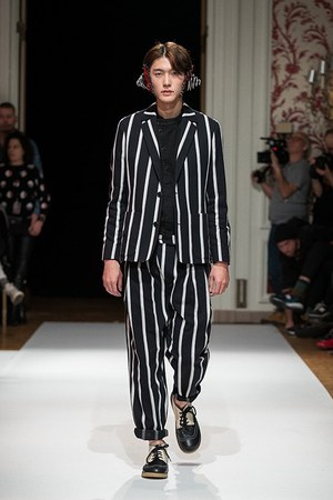 ヘンリック ヴィブスコフ(HENRIK VIBSKOV) 2017-18年秋冬ウィメンズ&メンズコレクション  - 写真4