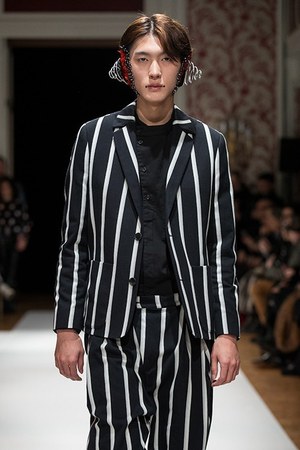 ヘンリック ヴィブスコフ(HENRIK VIBSKOV) 2017-18年秋冬ウィメンズ&メンズコレクション  - 写真5