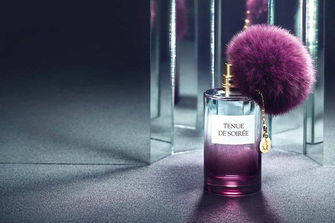 アニック グタールの新作フレグランス「トゥニュ ドゥ ソワレ」素敵な夜を予感させるアイリスの香り | 写真