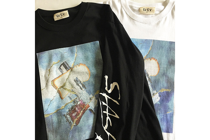 G.V.G.V. FLATから限定ロングTシャツ、ストリートを感じる「スリーブロゴ」デザイン | 写真