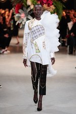 ヴィクター＆ロルフ17年春夏オートクチュールコレクション -日本の金継ぎの美を用いて再構築したドレス｜写真12