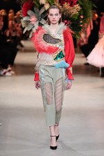 ヴィクター＆ロルフ17年春夏オートクチュールコレクション -日本の金継ぎの美を用いて再構築したドレス｜写真21