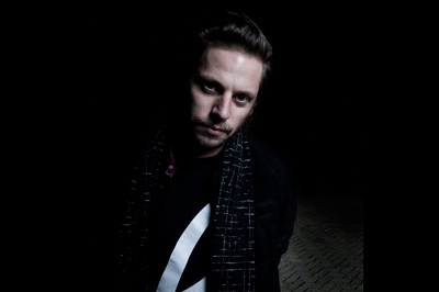 世界で人気のアーティストParraがデザインしたカラフルでポップなG-SHOCK