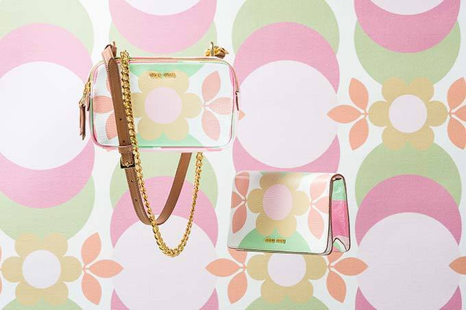 LOUIS VUITTON スニーカー　miumiu クラッチバッグ　セット