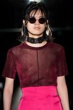 ラマルク 2017-18年秋冬コレクション - 都会の夜に生きる女性たちの個性、気高さを服に｜写真8