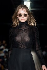 ラマルク 2017-18年秋冬コレクション - 都会の夜に生きる女性たちの個性、気高さを服に｜写真10