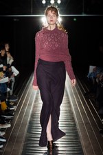 ラマルク 2017-18年秋冬コレクション - 都会の夜に生きる女性たちの個性、気高さを服に｜写真24