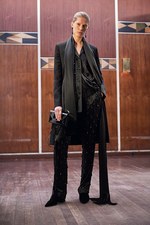 ジバンシィ 17年秋コレクション - 北欧を舞台に描く、メゾンの真髄｜写真9