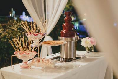 おつまみ｜「酒フェスバレンタイン」東京・青山で、チョコレートに合うアルコールと4種のチョコレートファウンテン