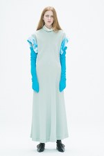 トーガ プルラ 2017年プレフォールコレクション - 縦のラインに込めた女性らしさ｜写真17