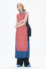 トーガ プルラ 2017年プレフォールコレクション - 縦のラインに込めた女性らしさ｜写真20