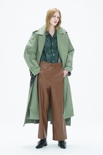 トーガ プルラ 2017年プレフォールコレクション - 縦のラインに込めた女性らしさ｜写真29