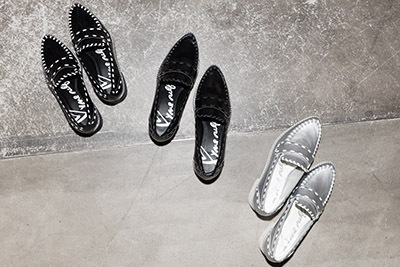 ミハラ ヤスヒロ、ウィメンズのウェア＆シューズを集めた限定ストアを阪急うめだ本店にオープン