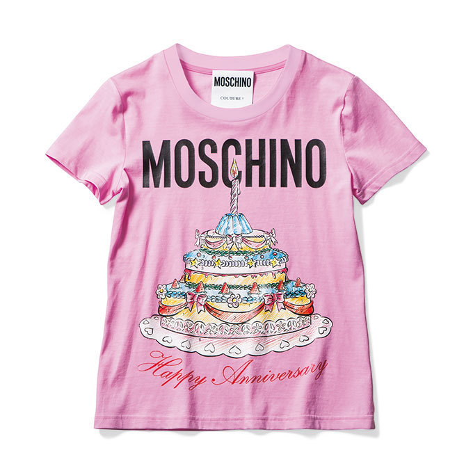モスキーノ‟大きなケーキ”を描いたTシャツやクラッチ、阪急