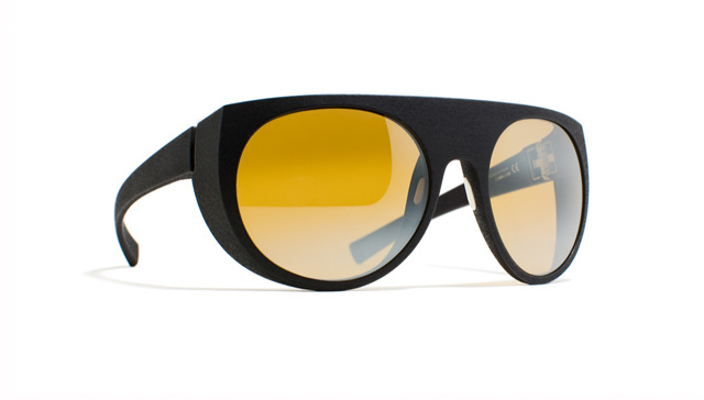 2人の登山家をオマージュしたMYKITA×MONCLERコラボレーションアイウェア - ACHILLE  ￥71,400(税込み)