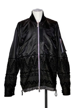 【sacai】伊勢丹メンズ別注 刺繍ブルゾン sacai、刺繍ブルゾンやダニエル・ジョンストンのロゴTなど伊勢丹