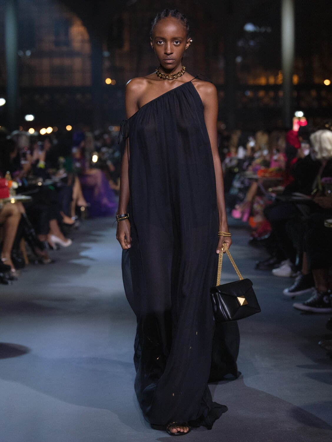 ヴァレンティノ(VALENTINO) 2022年春夏ウィメンズ&メンズコレクション  - 写真21
