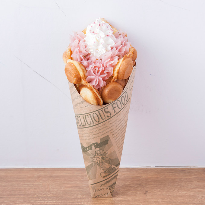 東京スカイツリータウンの桜スイーツ - 桜餡のソフトクリームやシュークリームなど春らしいピンク色 | 写真