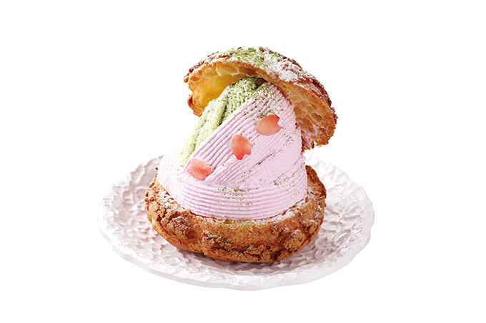 東京スカイツリータウンの桜スイーツ - 桜餡のソフトクリームやシュークリームなど春らしいピンク色 | 写真