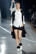 スポーティなエッセンスが溶け込んだロンドンストリート - Y-3(ワイスリー) 2012年春夏コレクション｜写真30