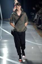 スポーティなエッセンスが溶け込んだロンドンストリート - Y-3(ワイスリー) 2012年春夏コレクション｜写真33