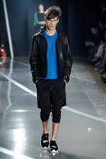 スポーティなエッセンスが溶け込んだロンドンストリート - Y-3(ワイスリー) 2012年春夏コレクション｜写真40