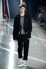 スポーティなエッセンスが溶け込んだロンドンストリート - Y-3(ワイスリー) 2012年春夏コレクション｜写真51