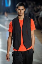 スポーティなエッセンスが溶け込んだロンドンストリート - Y-3(ワイスリー) 2012年春夏コレクション｜写真68