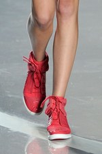 スポーティなエッセンスが溶け込んだロンドンストリート - Y-3(ワイスリー) 2012年春夏コレクション｜写真80