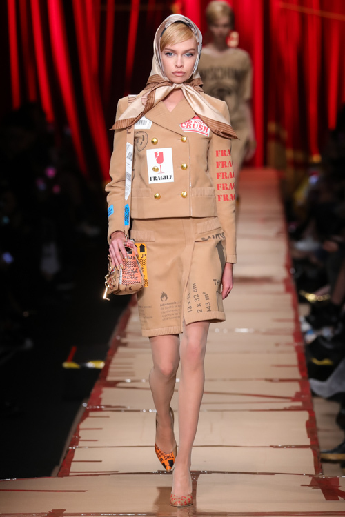 モスキーノ(MOSCHINO) 2017-18年秋冬ウィメンズコレクション  - 写真7