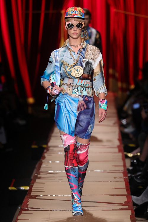 モスキーノ(MOSCHINO) 2017-18年秋冬ウィメンズコレクション  - 写真50