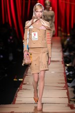 モスキーノ 2017年秋冬コレクション - 楽しんじゃえば何だってファッションに｜写真7