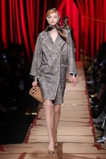 モスキーノ 2017年秋冬コレクション - 楽しんじゃえば何だってファッションに｜写真31