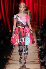 モスキーノ 2017年秋冬コレクション - 楽しんじゃえば何だってファッションに｜写真44