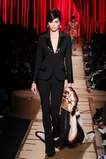 モスキーノ 2017年秋冬コレクション - 楽しんじゃえば何だってファッションに｜写真91