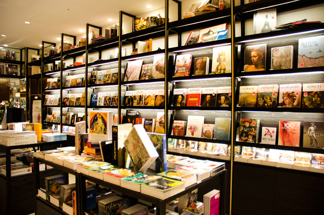 タッシェン日本初のコンセプトストア「TASCHEN Store in BALS TOKYO GINZA」レポート | 写真