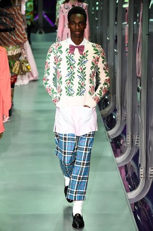 グッチ(GUCCI) 2017-18年秋冬メンズコレクション  - 写真35