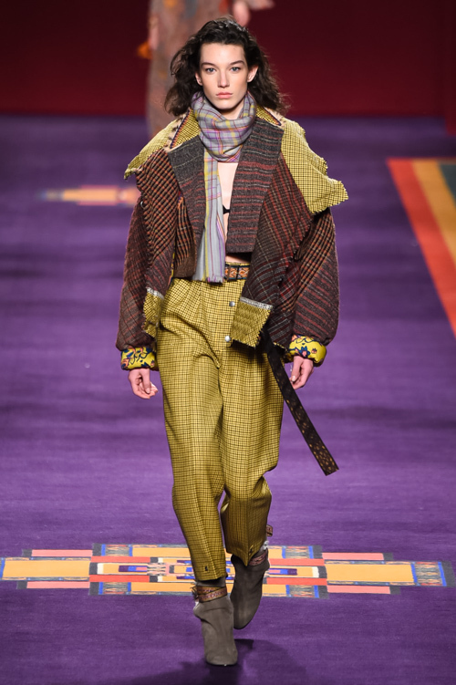 エトロ(ETRO) 2017-18年秋冬ウィメンズコレクション シルエット - 写真2