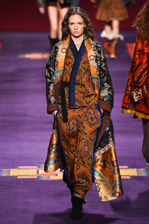 エトロ(ETRO) 2017-18年秋冬ウィメンズコレクション シルエット - 写真17