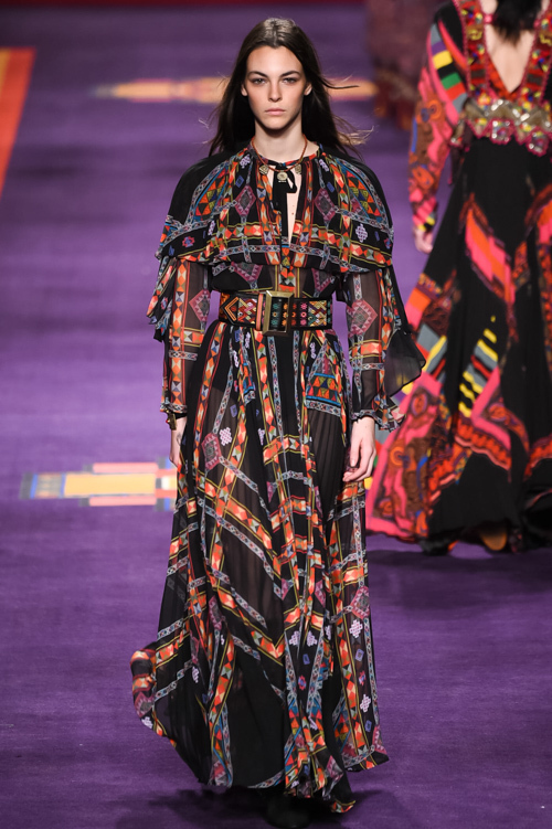 エトロ(ETRO) 2017-18年秋冬ウィメンズコレクション シルエット - 写真47