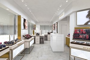 バーバリー ビューティ ボックスがルミネ横浜店に 限定コスメキット発売 無料のメイクイベントも ファッションプレス