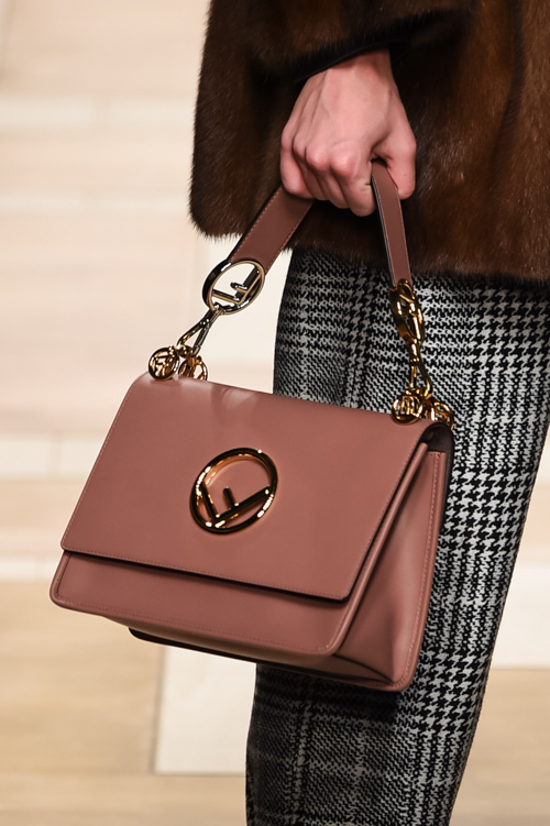 フェンディ(FENDI) 2017-18年秋冬ウィメンズコレクション  - 写真8